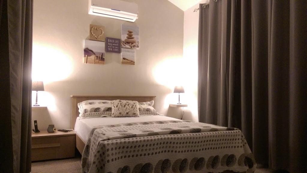Villa Bienvenue Beachfront House Flic en Flac Экстерьер фото